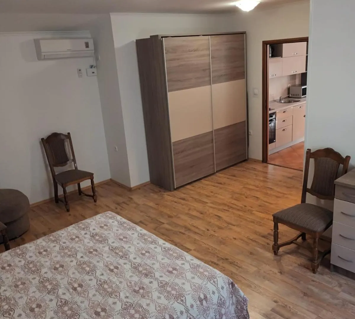 Apartment House Suzyivan Supetarska Draga