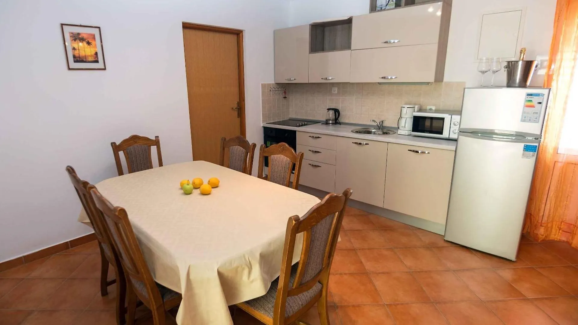 Apartment House Suzyivan Supetarska Draga Croatia